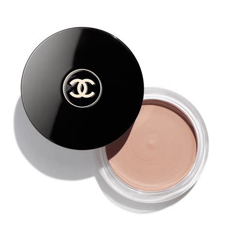 Chanel health makeup